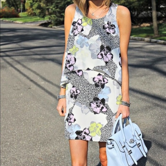 🛑SOLD BAR III Watercolor Floral Layered Shift Dress - Picture 2 of 10